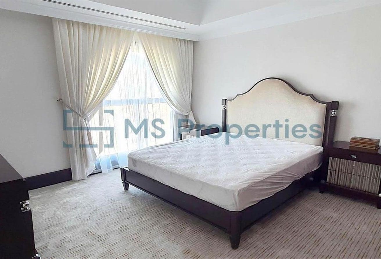 Skyline Haven: Luxury Penthouse for Sale