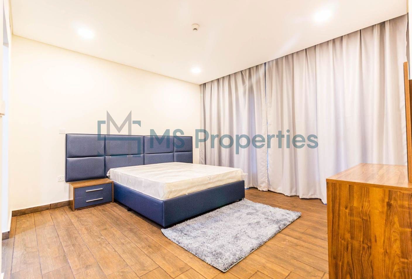 Amazing Space 2-BHK Flat in Lusail with Title Deed