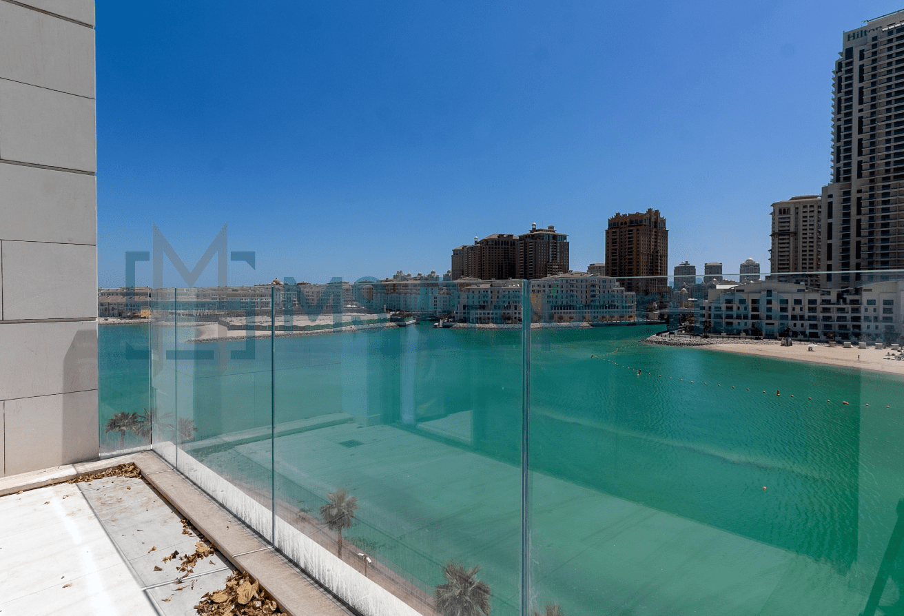 Exclusive 1BR Apartment | Amazing Sea View Balcony