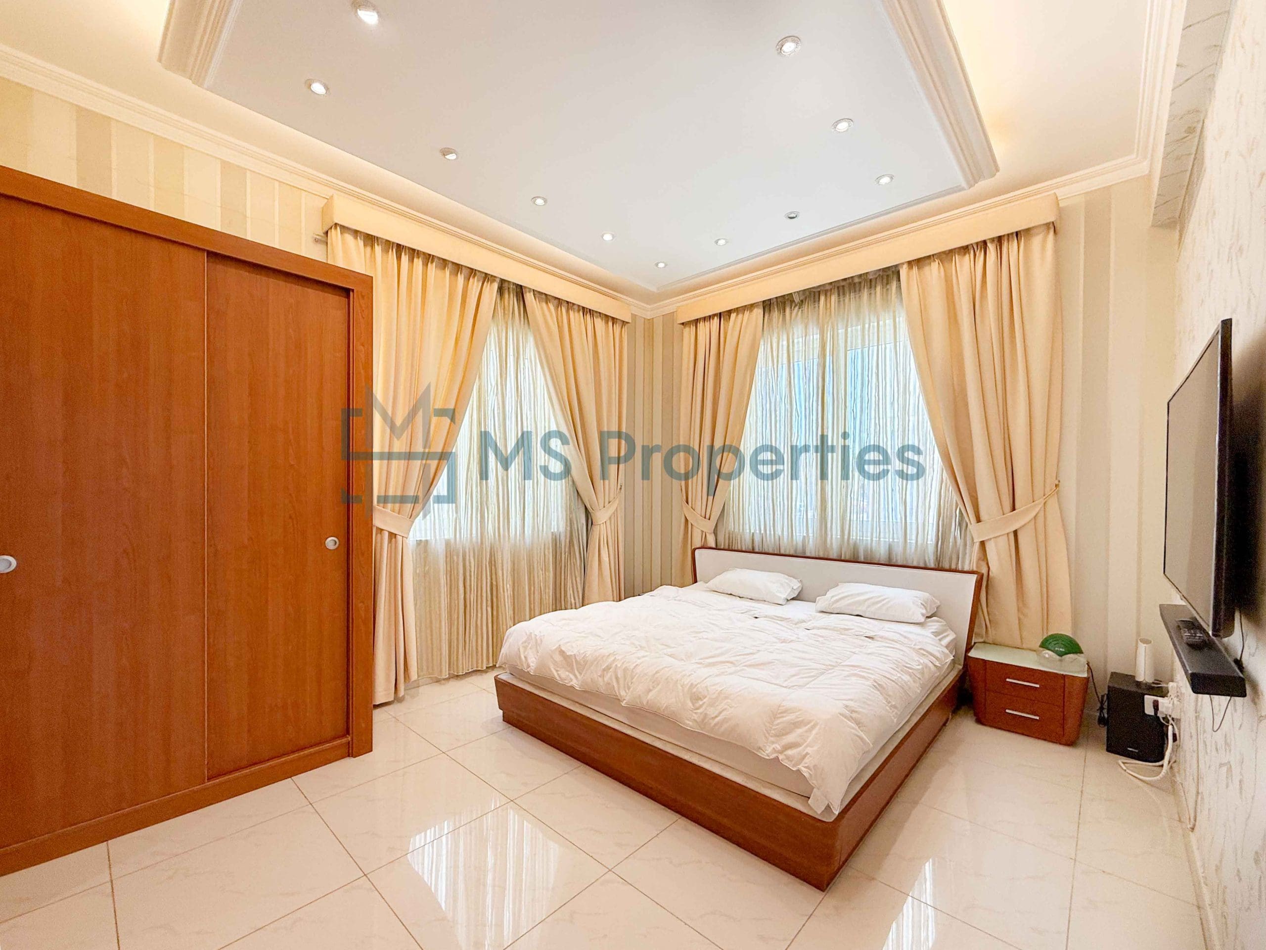 Full Sea View Balcony | Captivating 1BR Townhouse