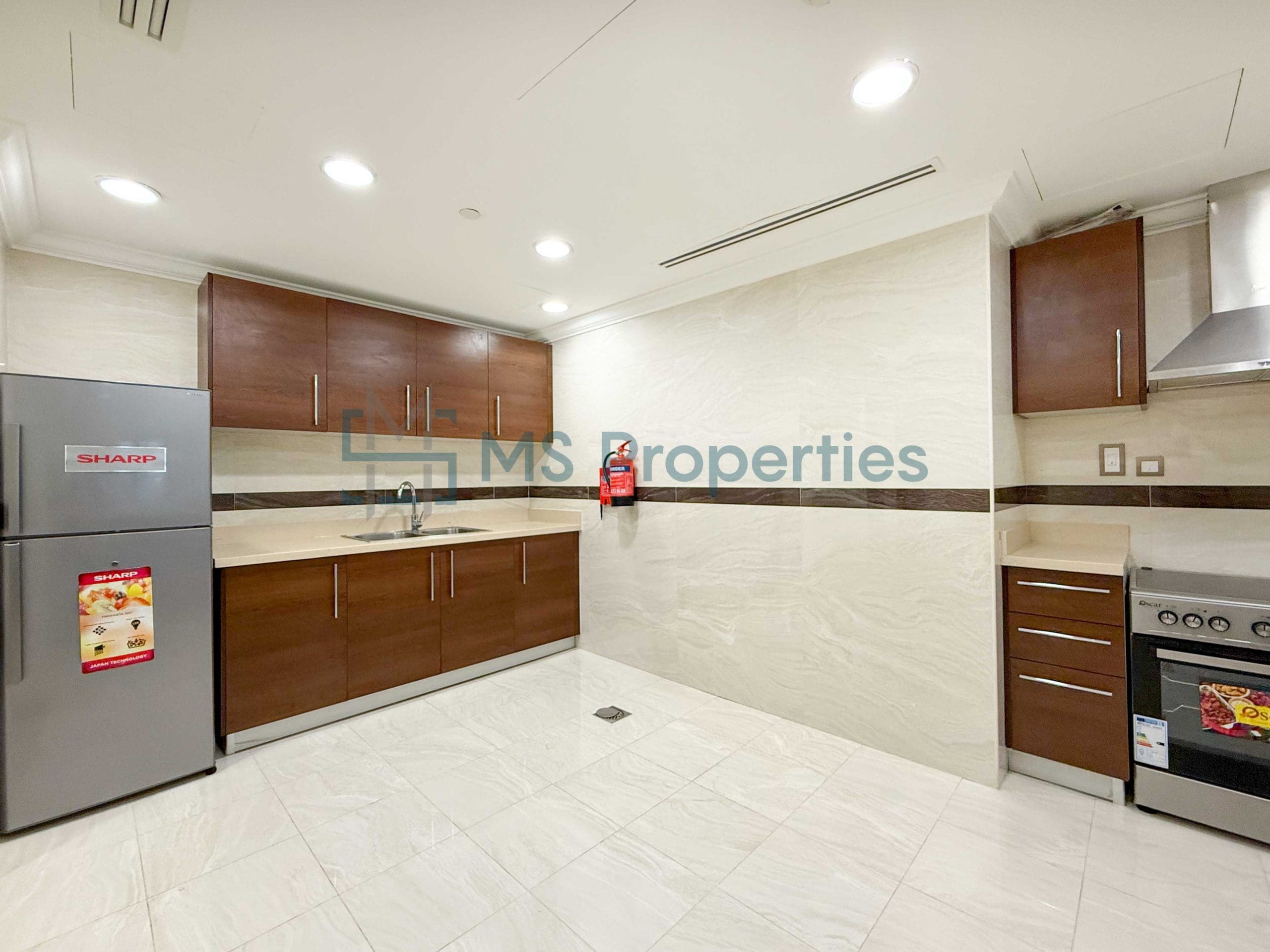 Contemporary 1BR Apartment with Great View