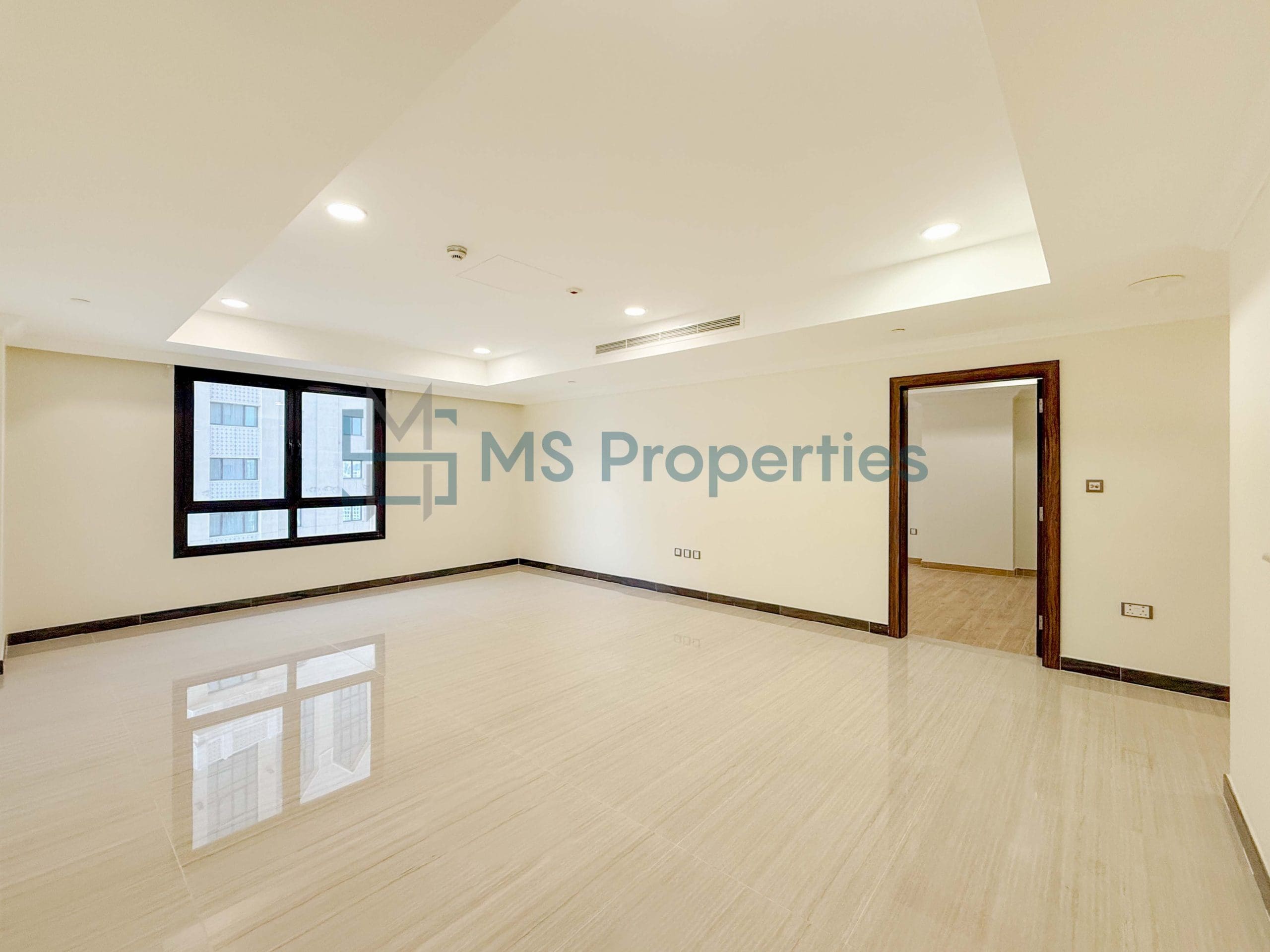 Contemporary 1BR Apartment with Great View