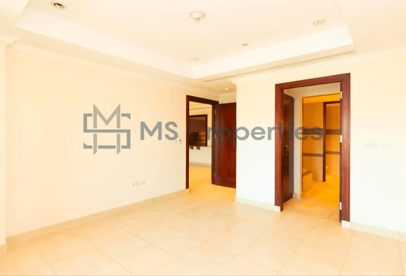 For Sale | 2-Bedroom Townhouse | Full Marina View