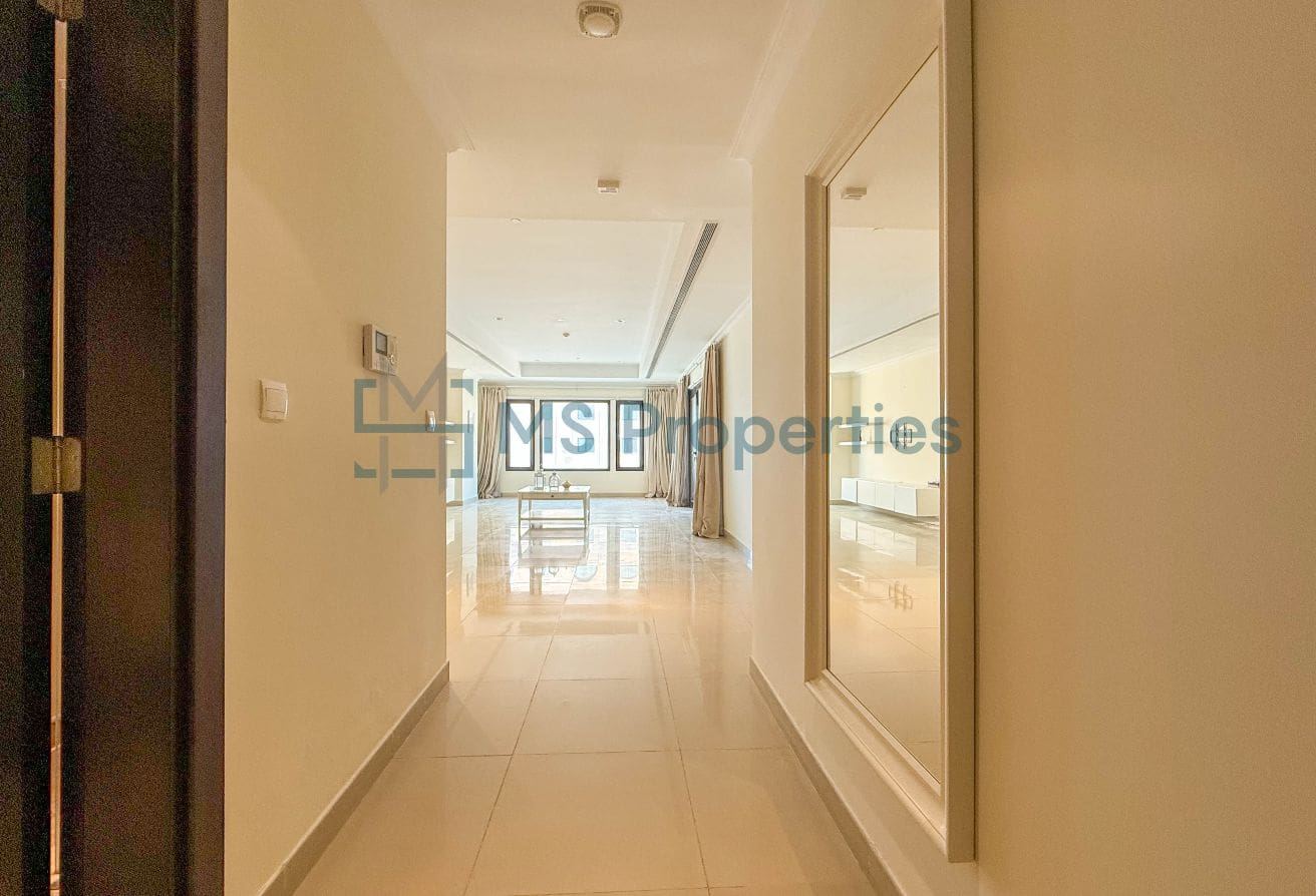 High-Floor 1BHK+Office Apartment | Amazing View