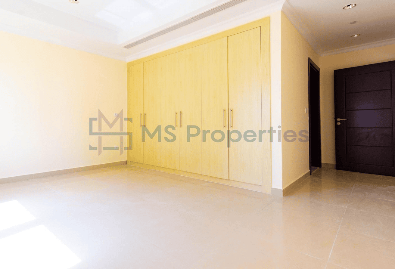Bright & Spacious 1BHK | Beautiful Marina View