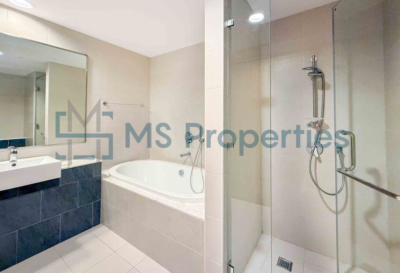 Bright 2BR | Beachfront View | Bills Included | No Commission