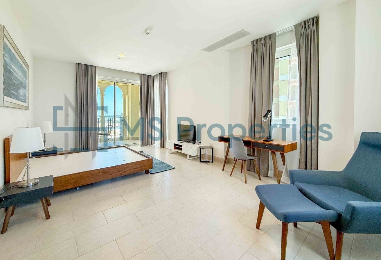Bright 2BR | Beachfront View | Bills Included | No Commission