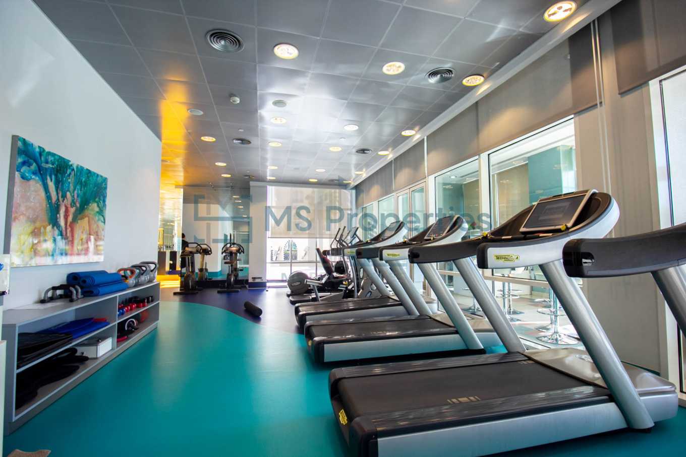 Spacious Cozy 1BHK Flat with Marina View Balcony