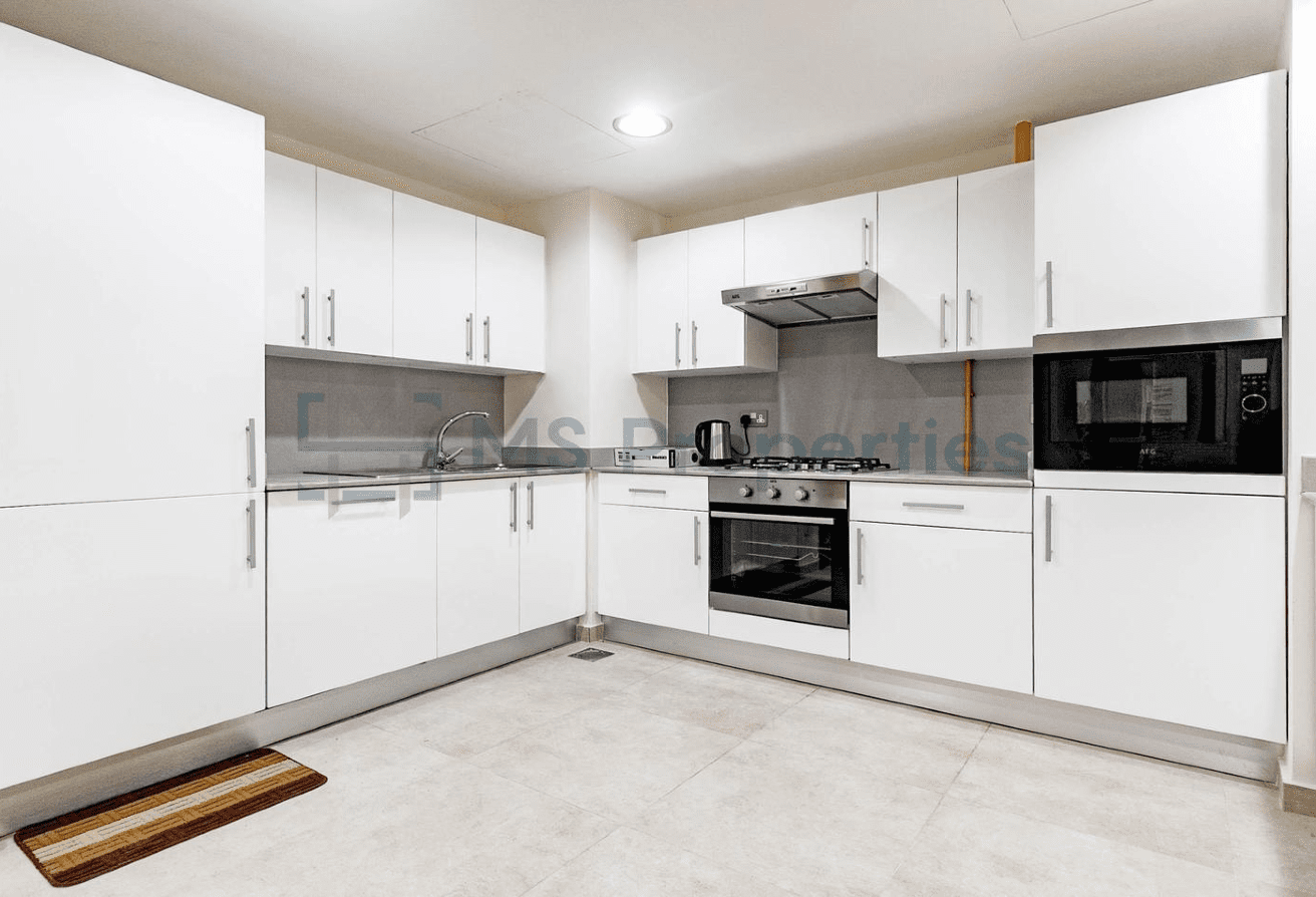 Perfect 1BR Apartment with Balcony +Bills Included