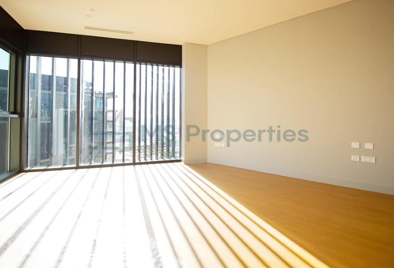 Luxurious and Stunning 3BHK Duplex in Seef Lusail