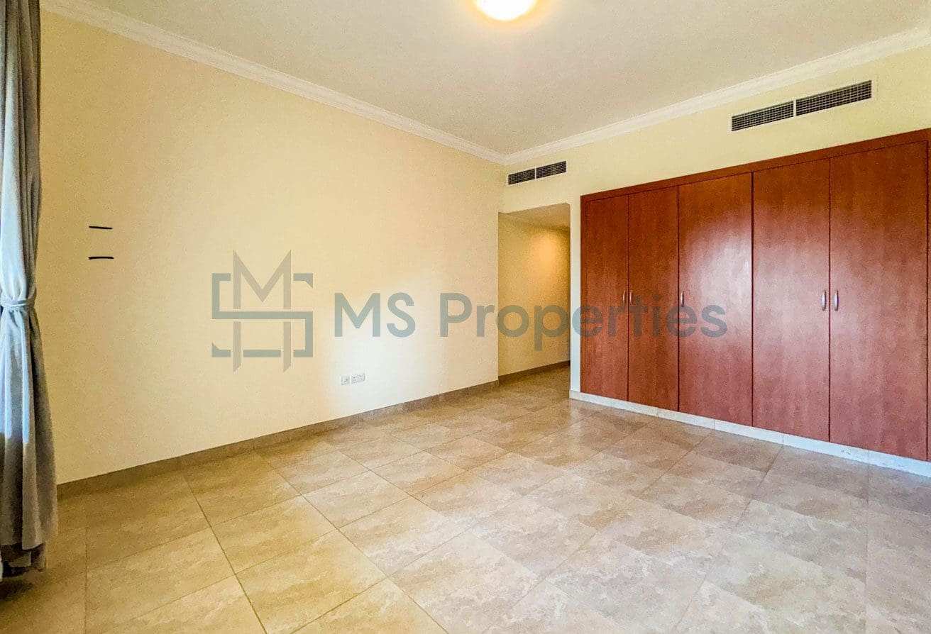 Spacious 1BHK in The Pearl with Great View Balcony