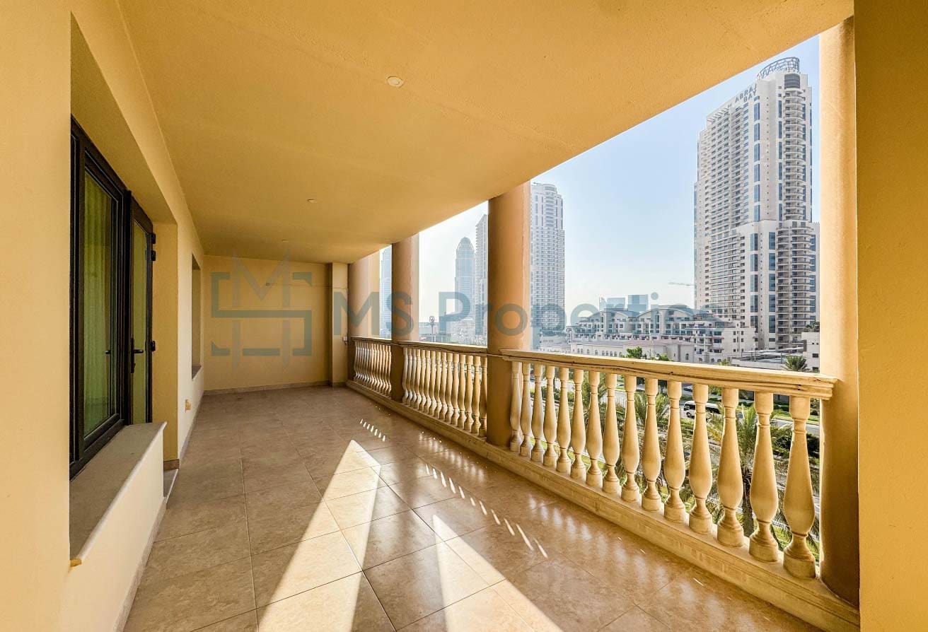 Spacious 1BHK in The Pearl with Great View Balcony