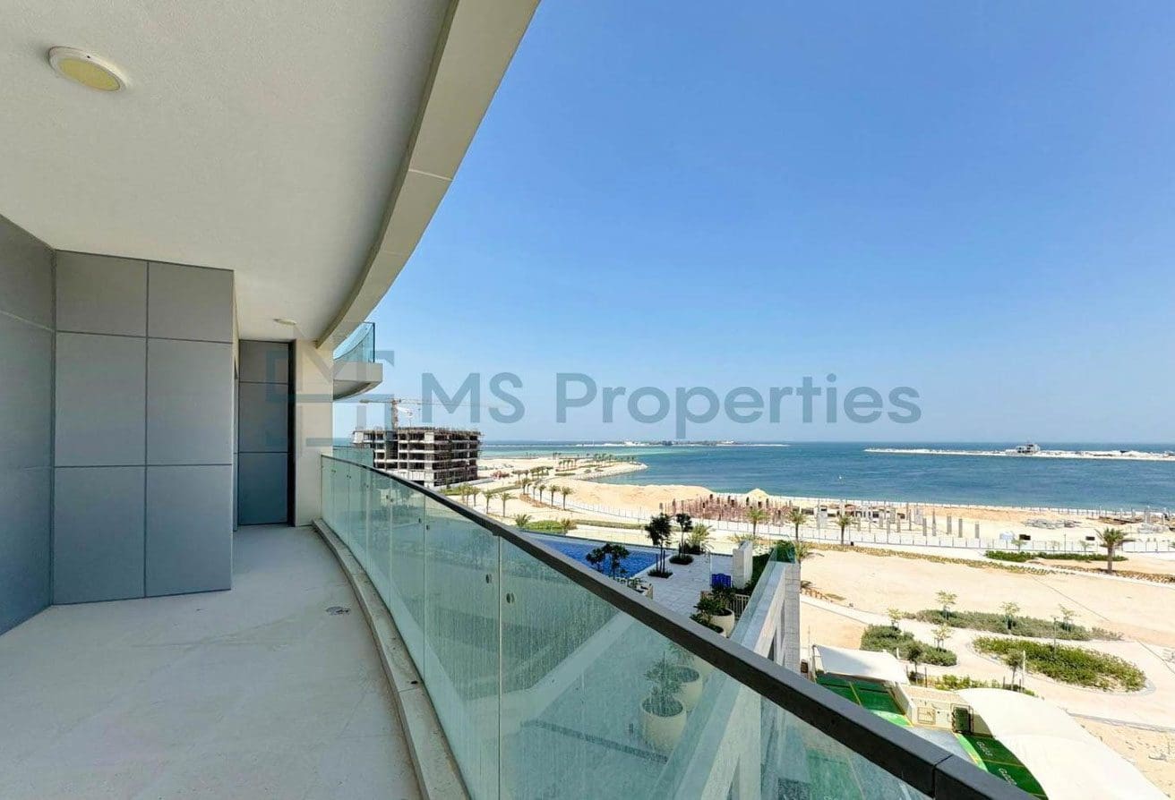 Prime Location | 2BHK Flat with Sea View Balcony