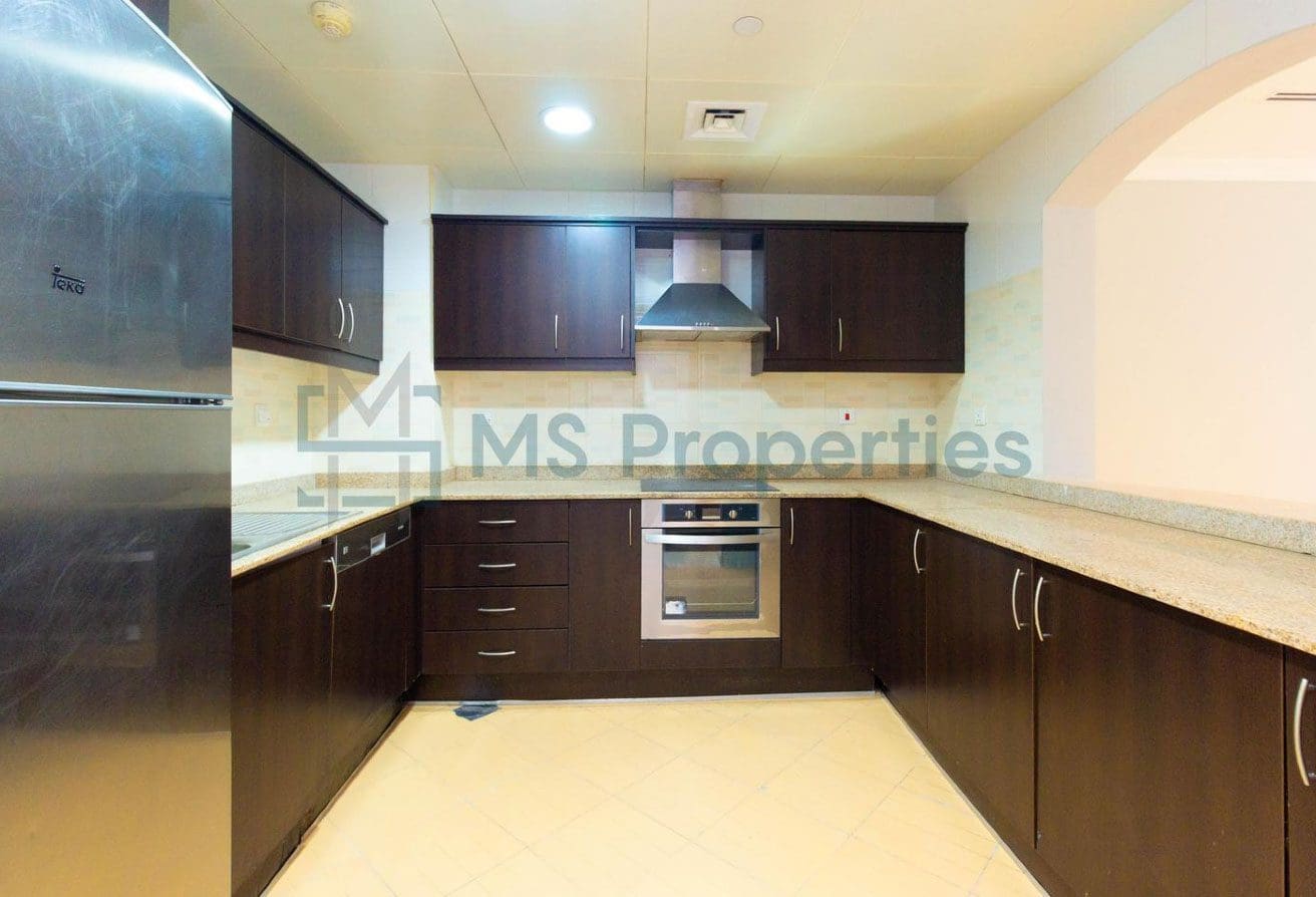 1BHK + Office Flat with Amazing View | Title Deed