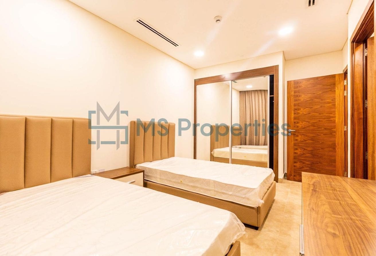 Spectacular 1Bedroom Flat with Balcony For Sale