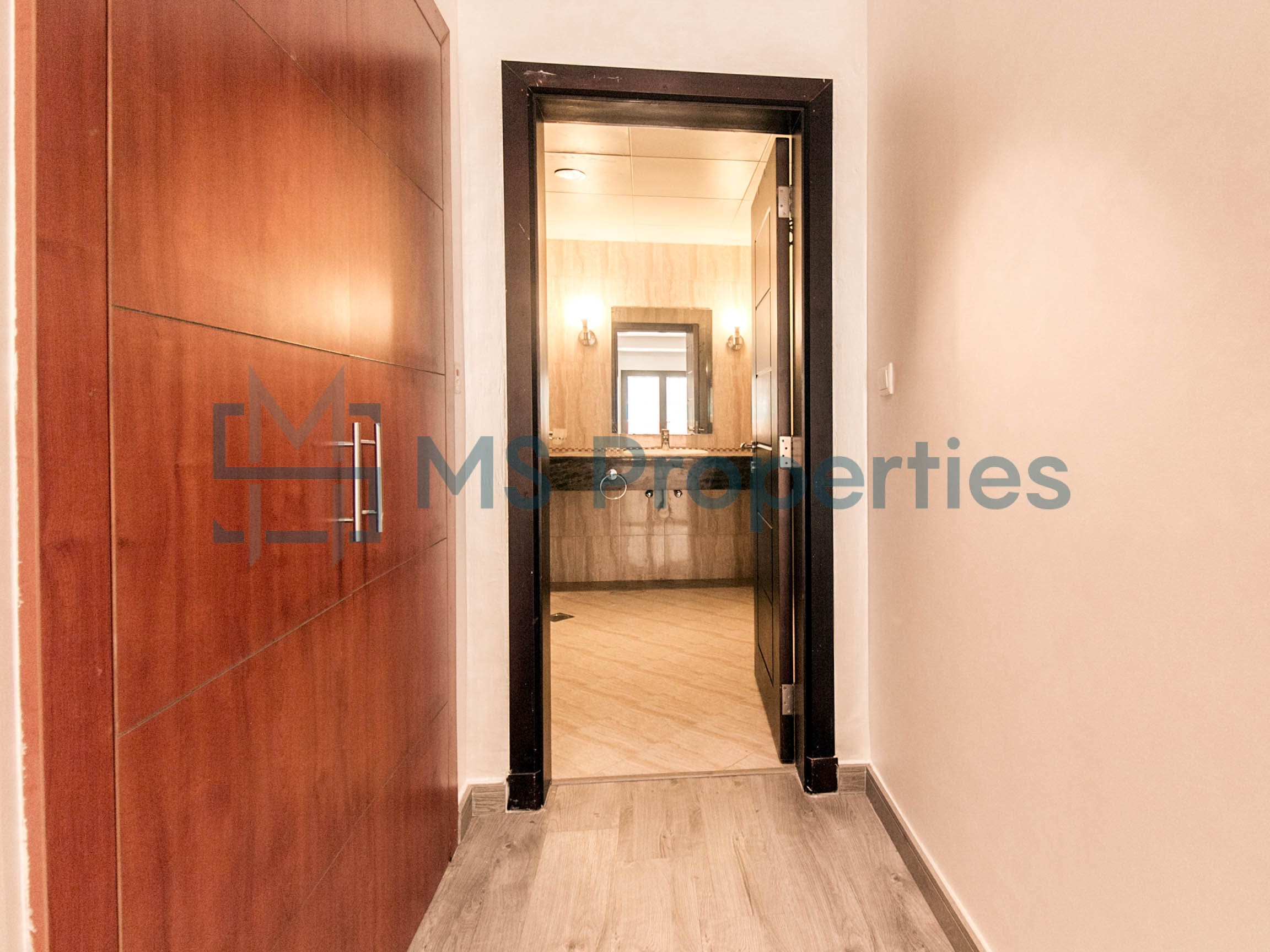 Contemporary 2BR Apartment | Marina Balcony