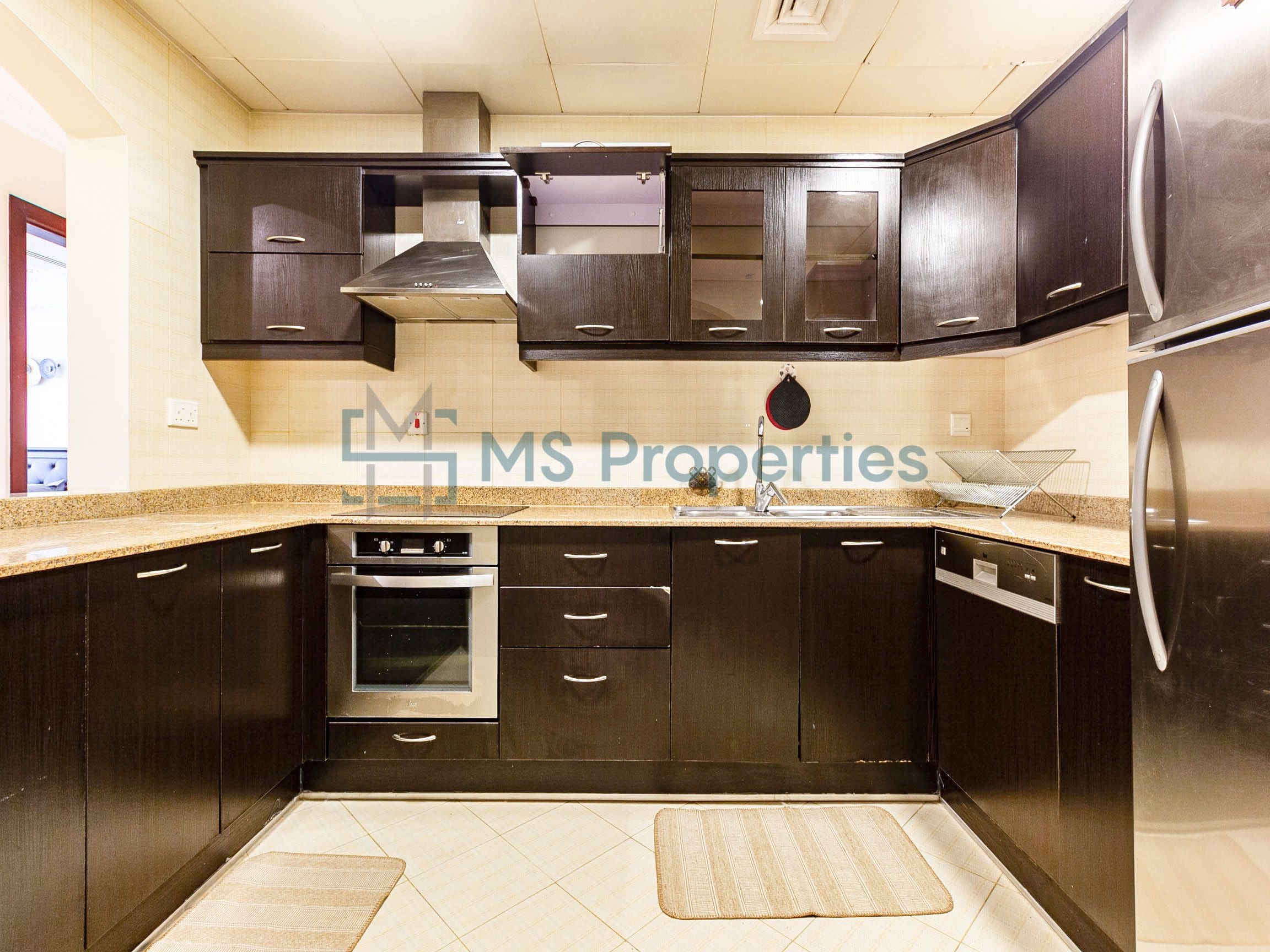 Ready to Move | Cozy 1BR Apartment with Amazing View