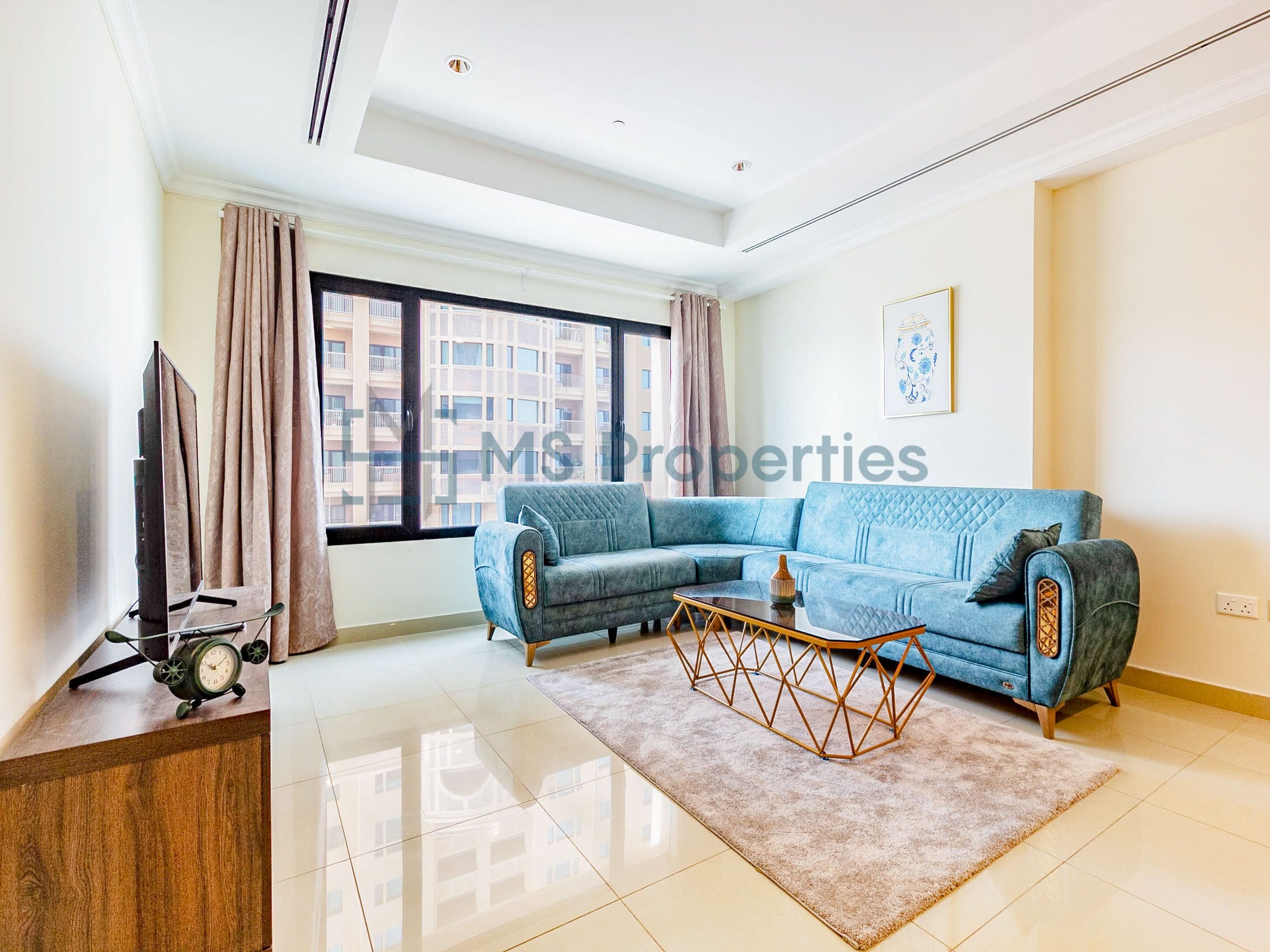Ready to Move | Cozy 1BR Apartment with Amazing View