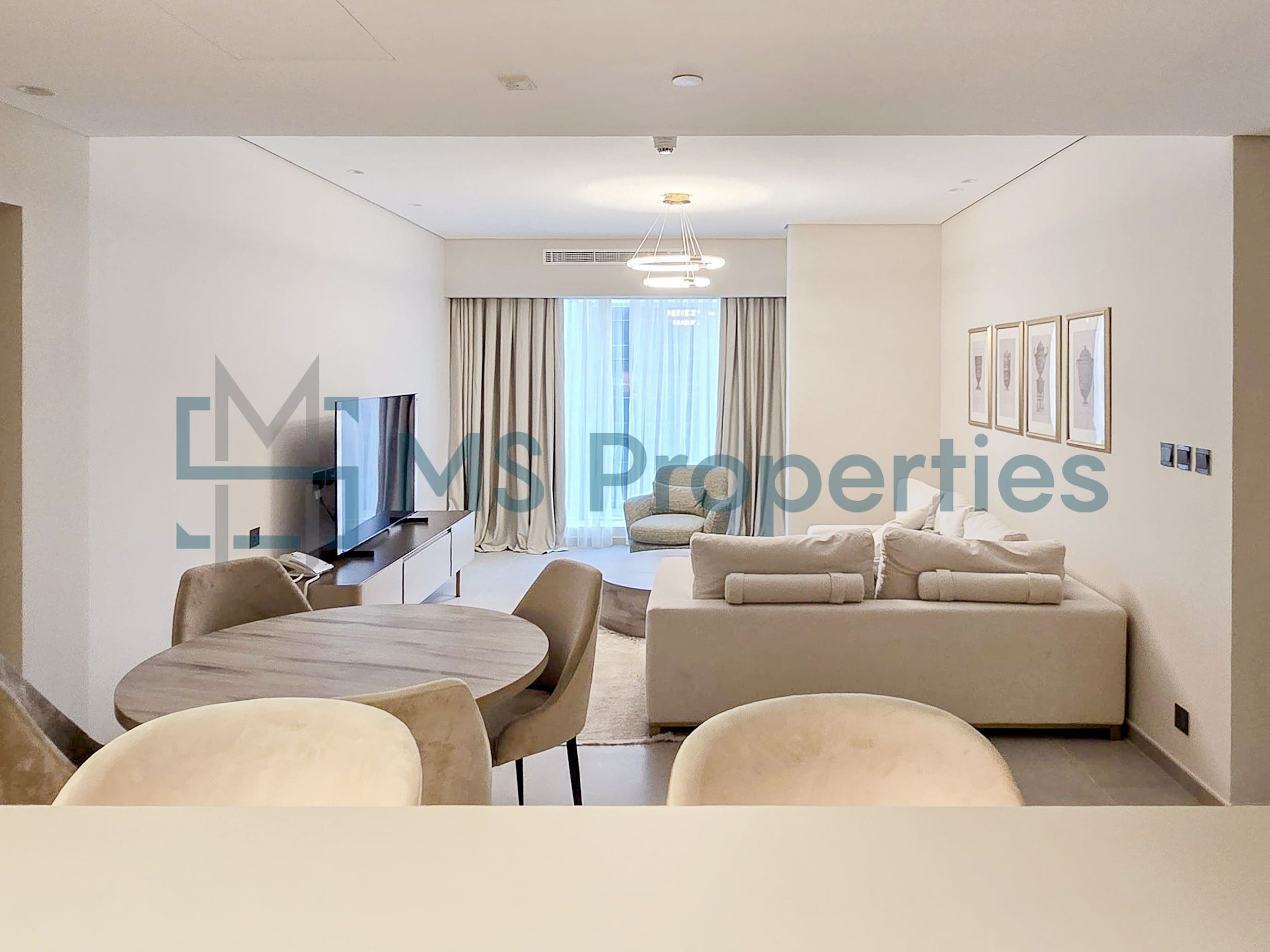 Stunning 1BHK Apartment in City Prime Location