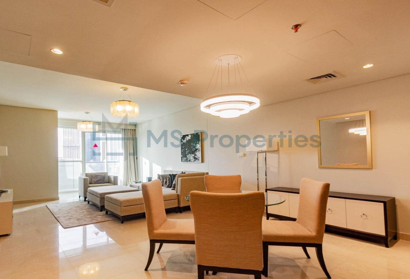 Modern 2BR Apartment with Amazing Balcony