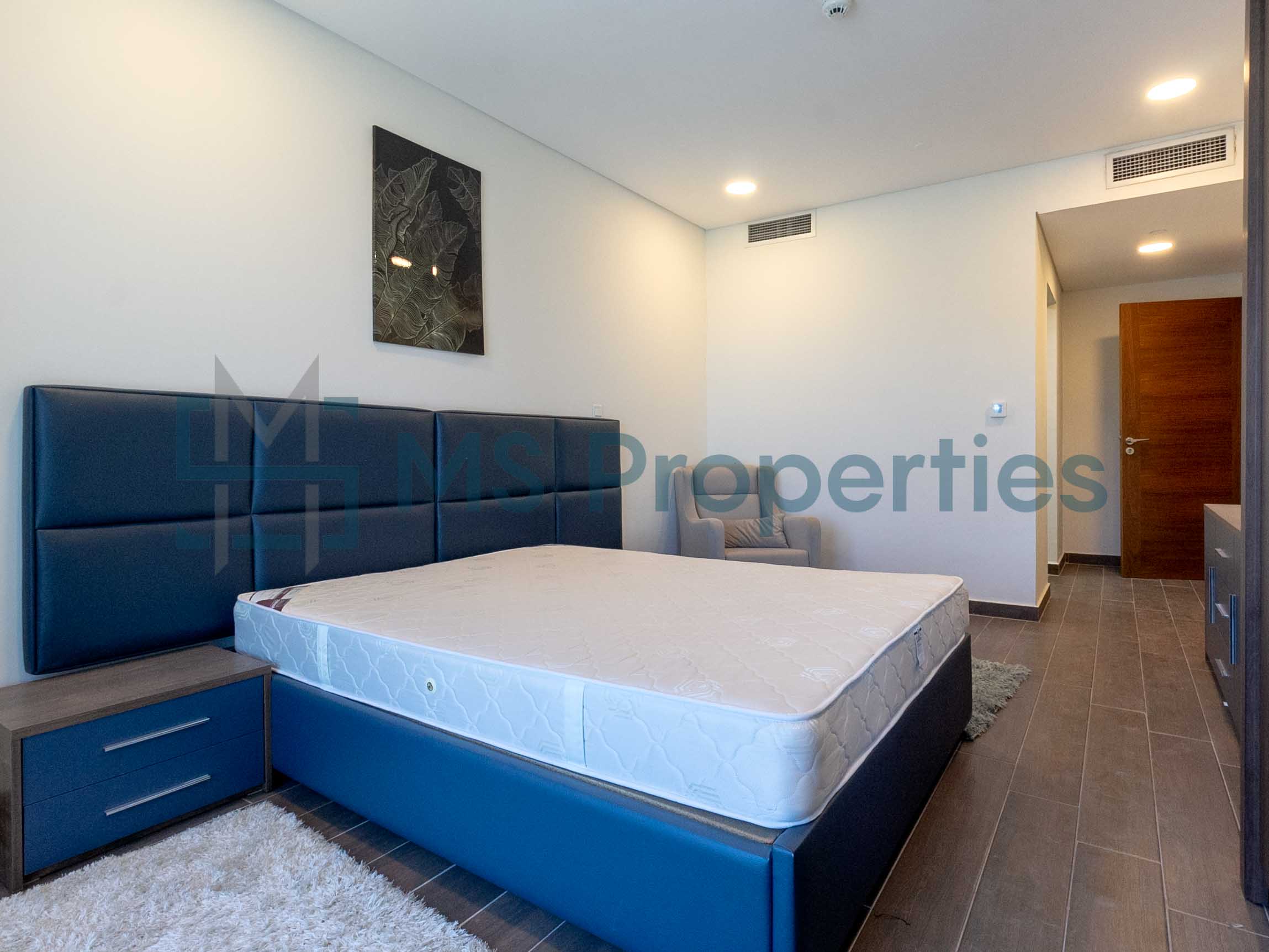 Lowest Rate 2 Bedroom Flat For Sale in Lusail City