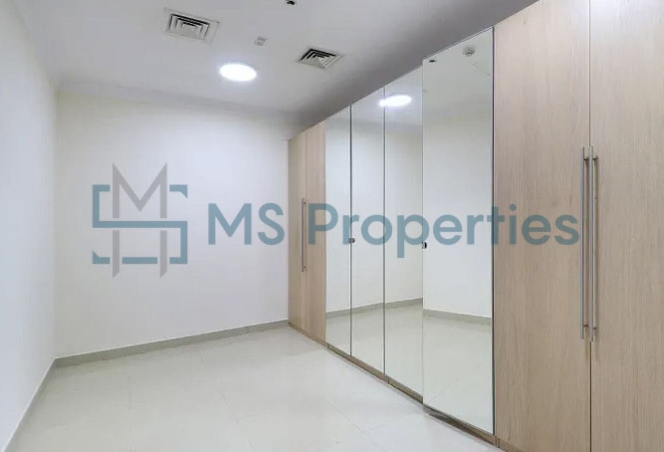 Modern 5Bedroom with Maids Room Penthouse for Sale