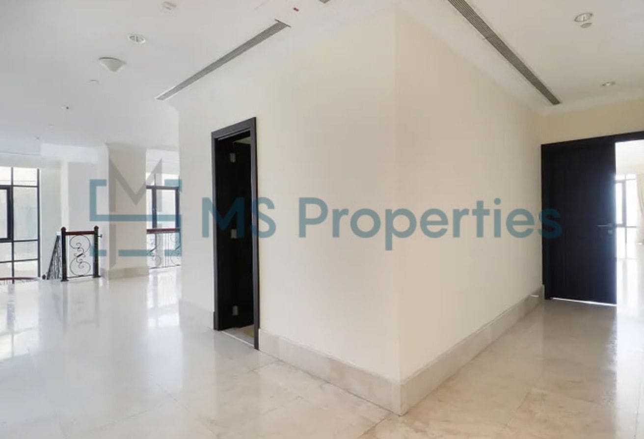 Modern 5Bedroom with Maids Room Penthouse for Sale