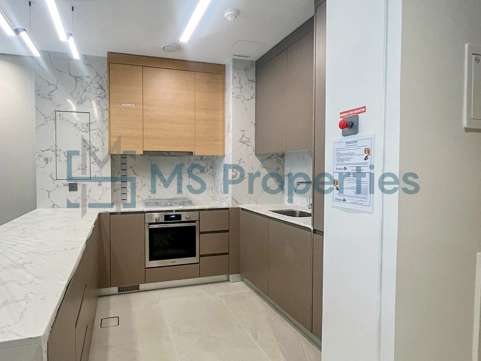 Stunning 1BHK Flat with Frontyard | Bills Included
