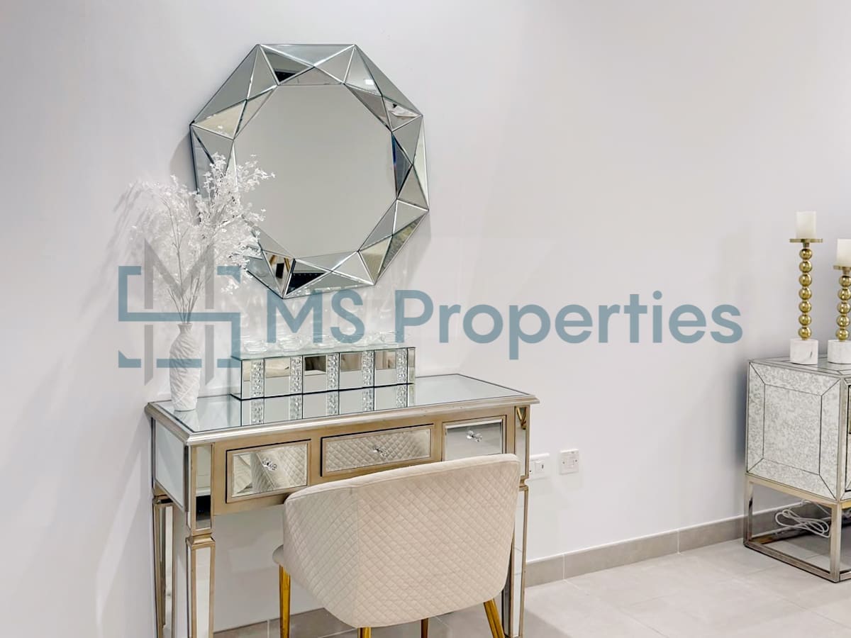 Elegant and Cozy Studio Furnished | Bills Included