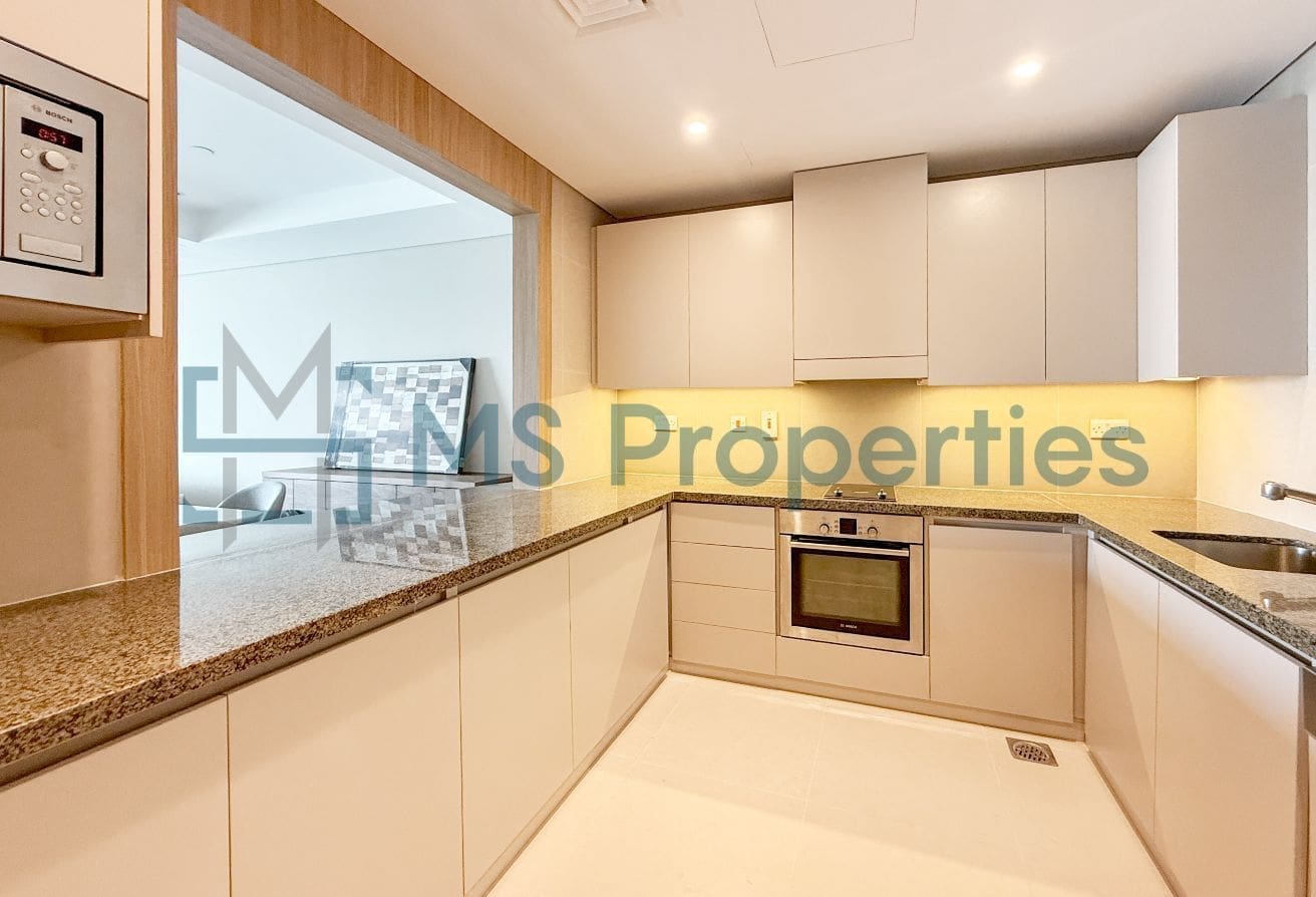 Stylish 1BR Townhouse | Breathtaking Sea View Balcony