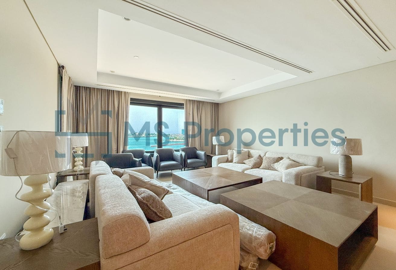 Stylish 1BR Townhouse | Breathtaking Sea View Balcony
