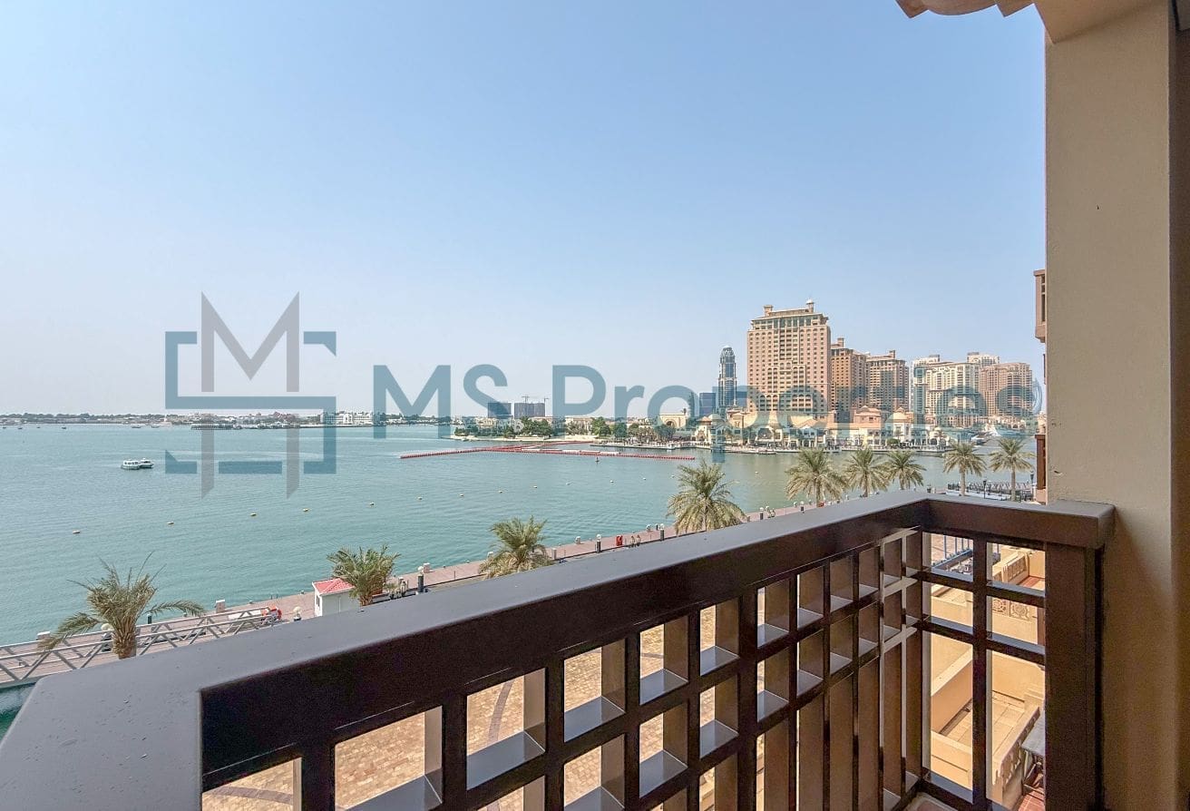 Stylish 1BR Townhouse | Breathtaking Sea View Balcony