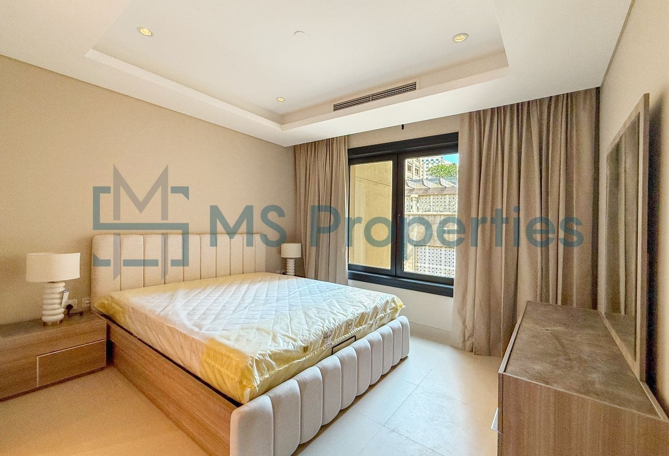 Modern | 2BR Townhouse | Sea View Balcony