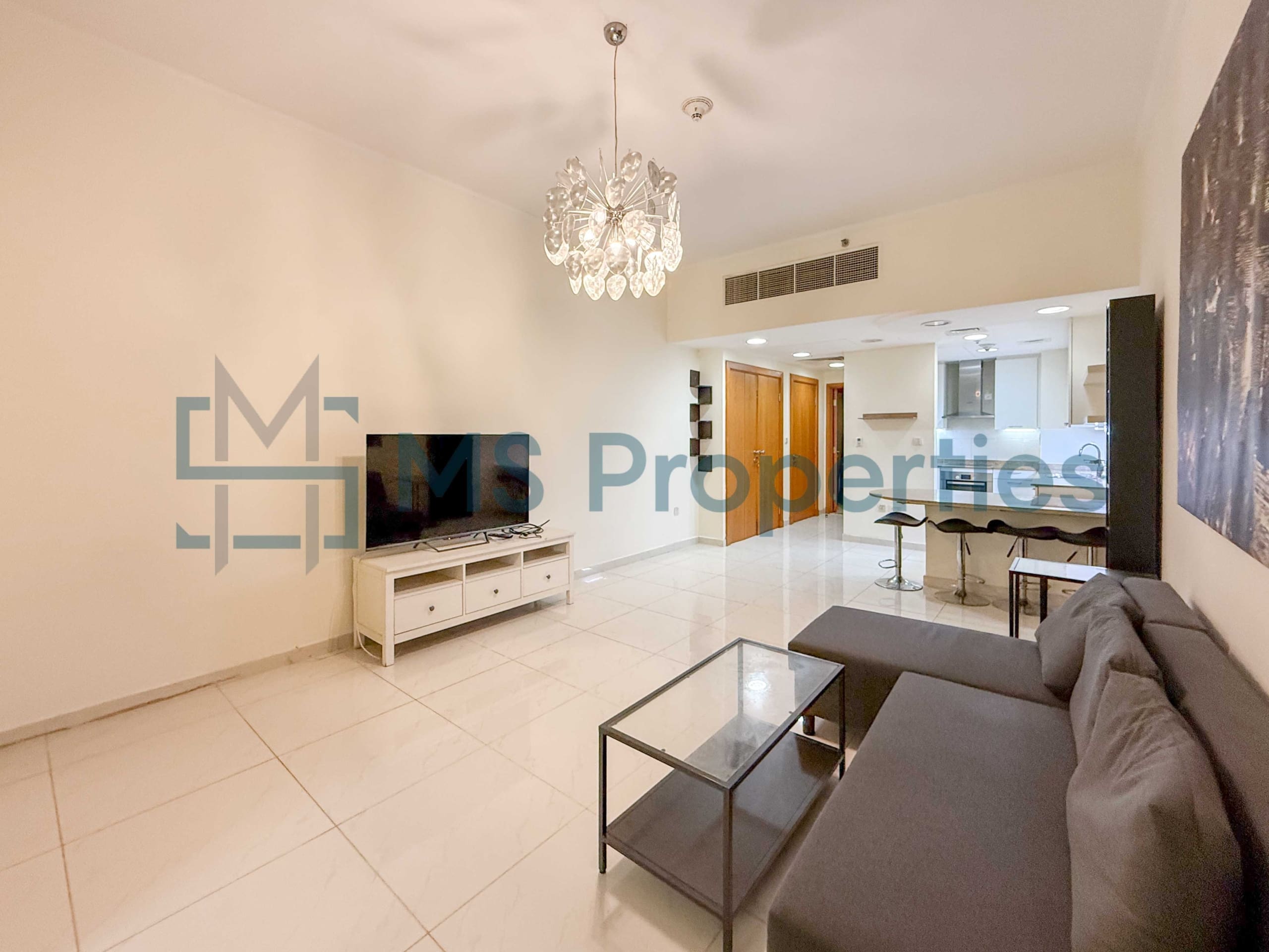 Precious Studio unit Apartment | Access Pool+Gym