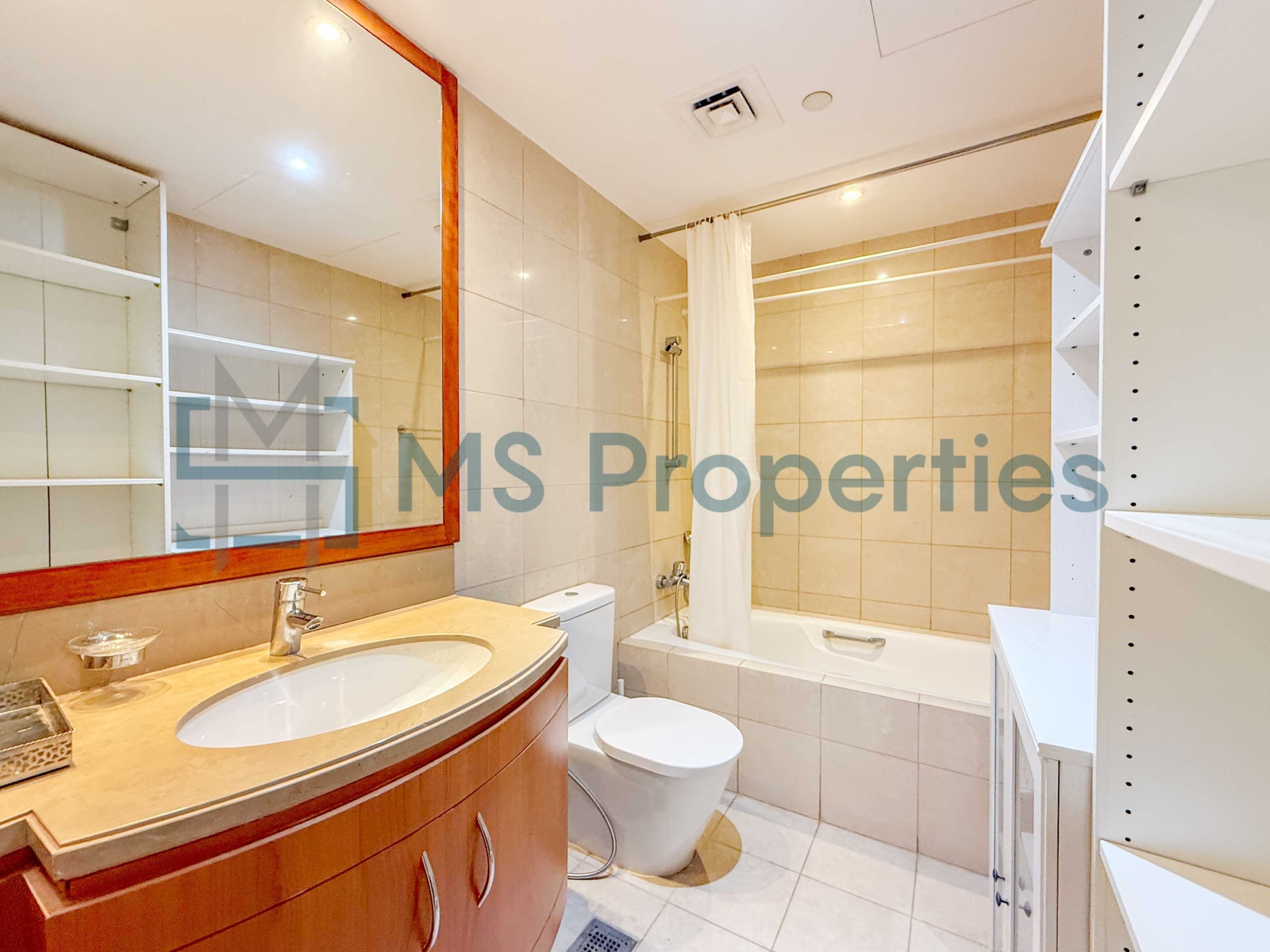 Precious Studio unit Apartment | Access Pool+Gym