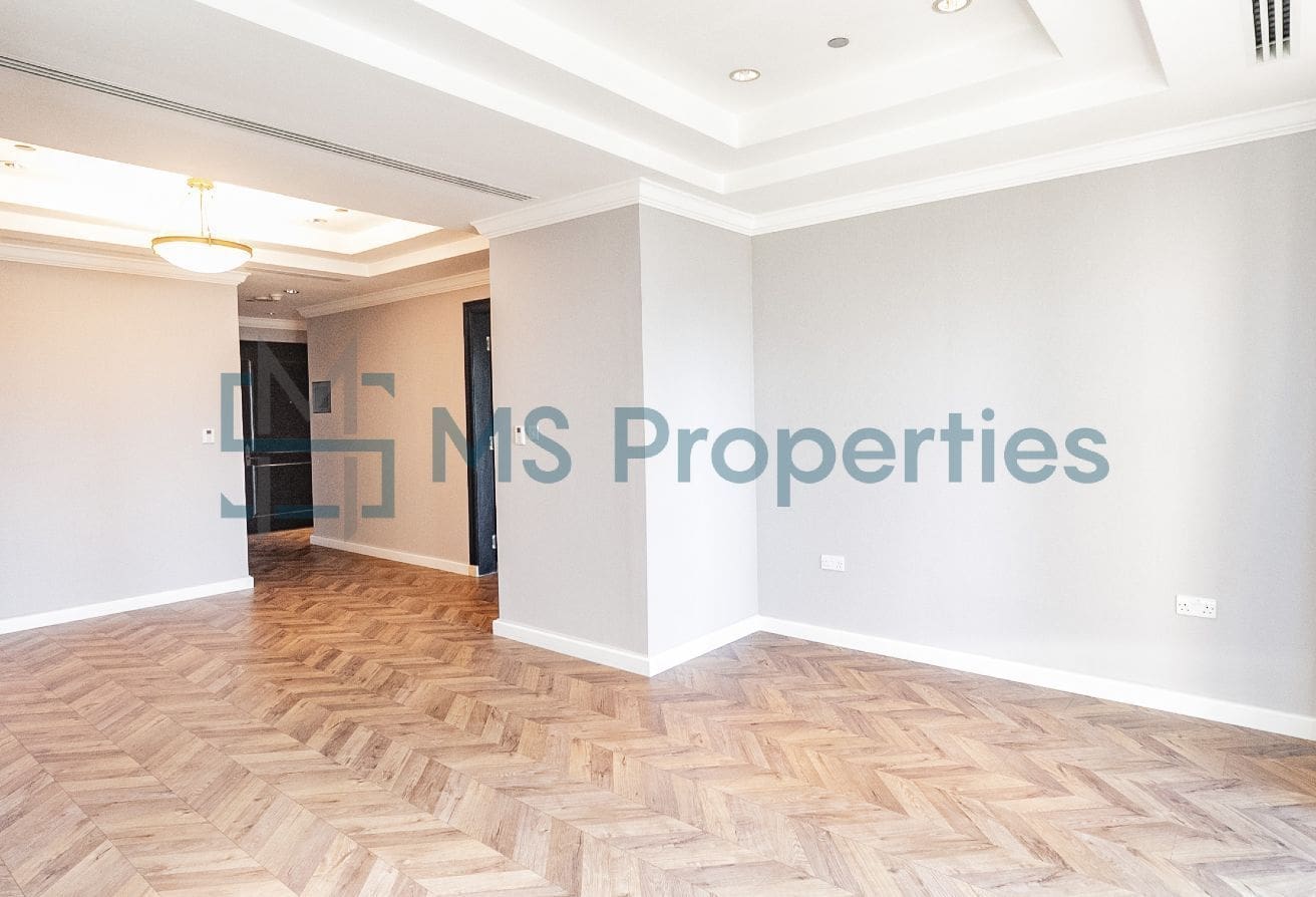 Bright and Elegant 1BR Apartment with Huge Balcony