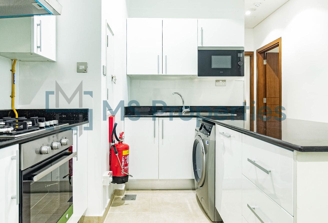 Great Investment | 1 BHK with Perfect Balcony Marina View