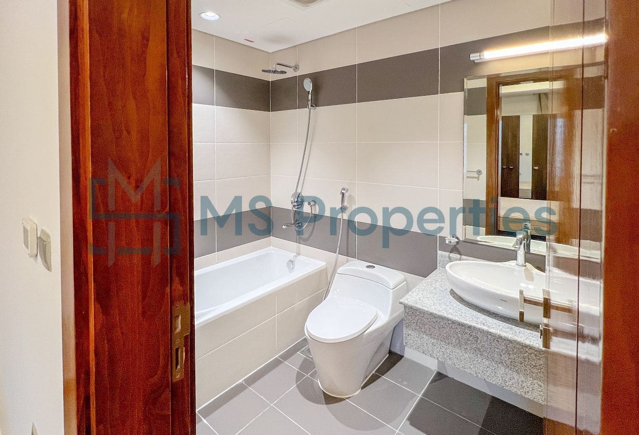 Amazing 1BHK Apartment with Amazing View Balcony